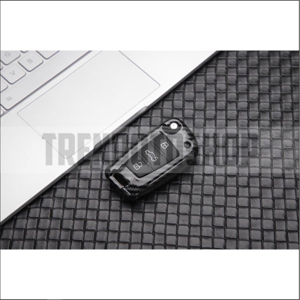 Audi Uyumlu Karbon Metal Anahtar Kılıfı